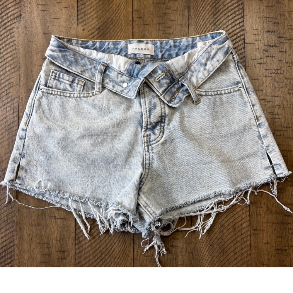 PacSun High Rise Festival Denim Shorts Light Wash Asymmetric Waist 24